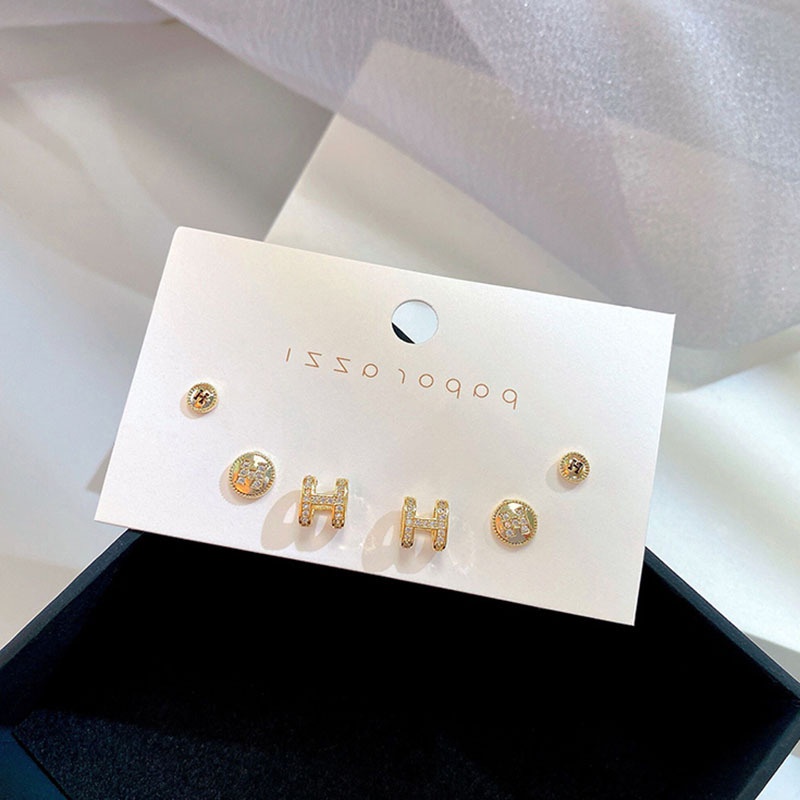 Set Anting Bentuk Huruf H Aksen Berlian Bahan Zirkon Gaya Korea Vintage Untuk Wanita