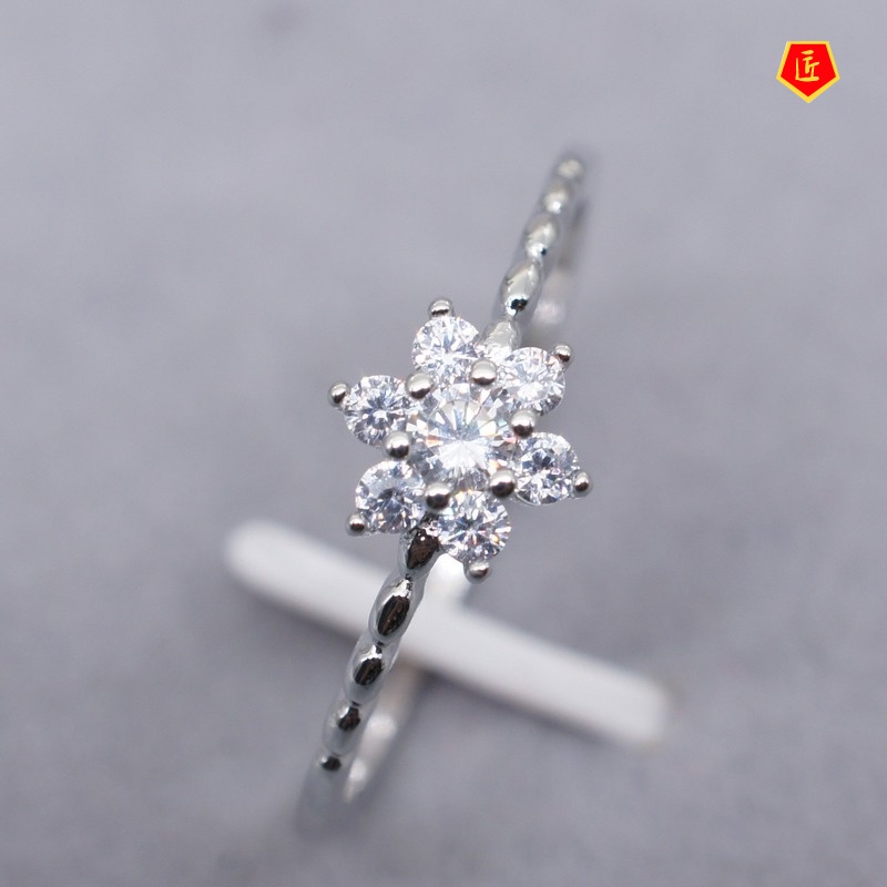 [Ready Stock]Fashion Simple Flower-Shaped Rhinestone Ring