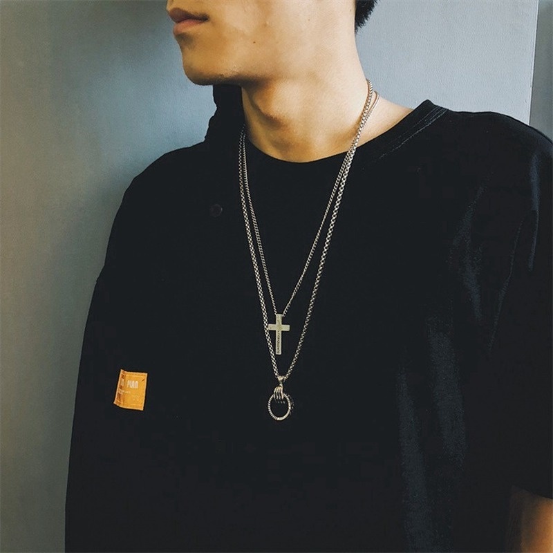 European and American popular ghost hand ring necklace soil cool bungee cross pendant hip hop multi-layered accessories for men and women  210818