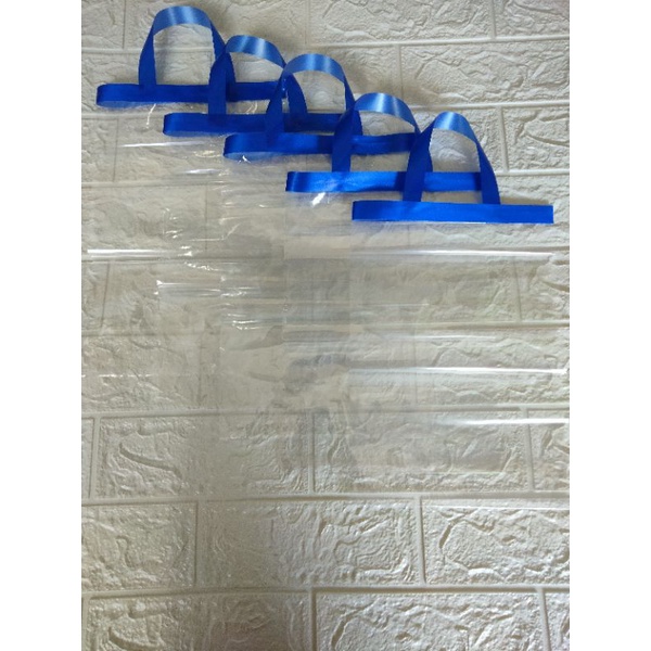 

Tas plastik snack ultah isi 10 pcs