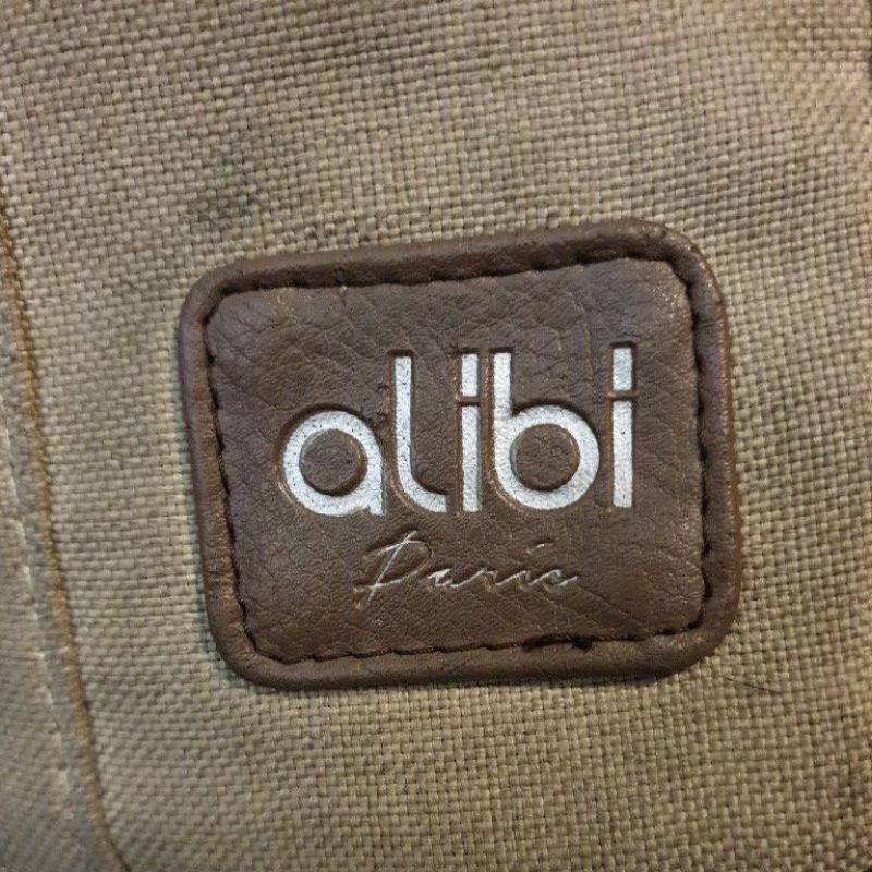 TAS ALIBI PARIS PRELOVED ORIGINAL