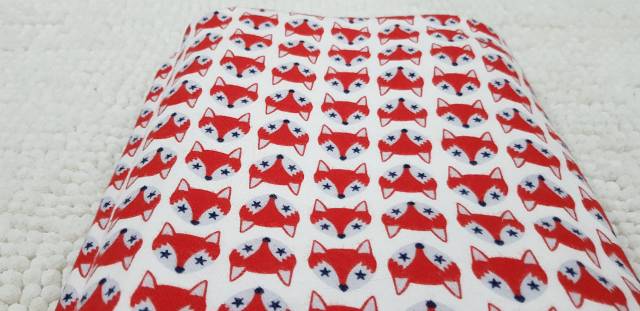 selimut motif fox bahan flanel lembut