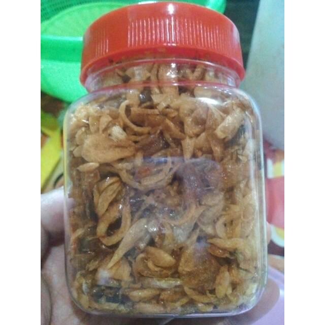 

Bawang goreng Sumenep