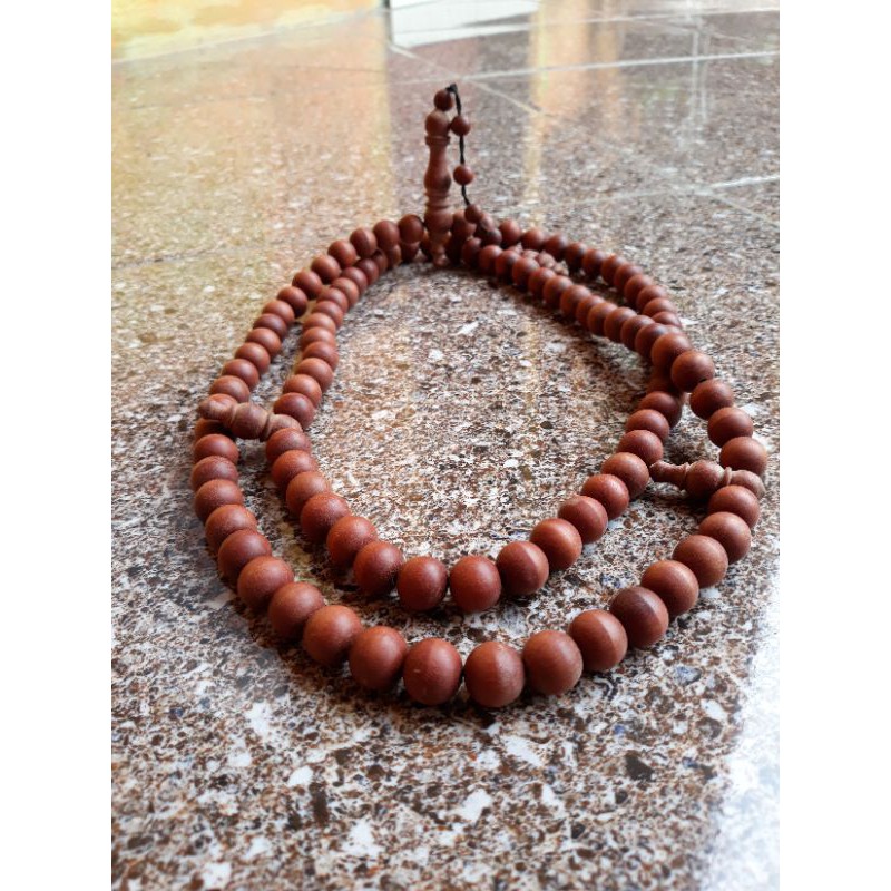tasbih muslim kayu BERTUAH BERKUALITAS  kembang kantil merah 12 mm
