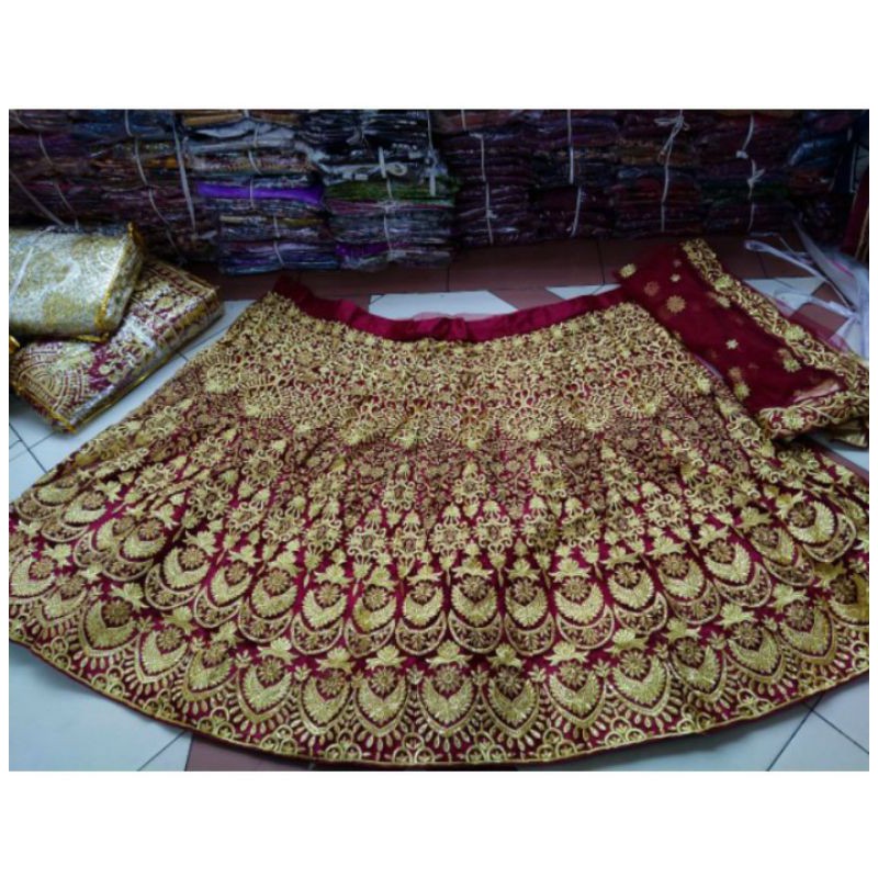 LEHENGA COUPLE JODHA AKBAR HINDIA//SHERWANI HINDIA//