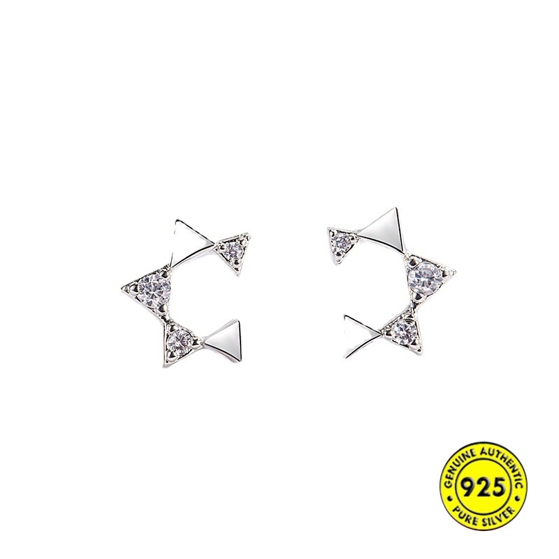 Anting Tusuk Sterling Silver Model Pentagram Terbuka Aksen Berlian Mini Untuk Wanita