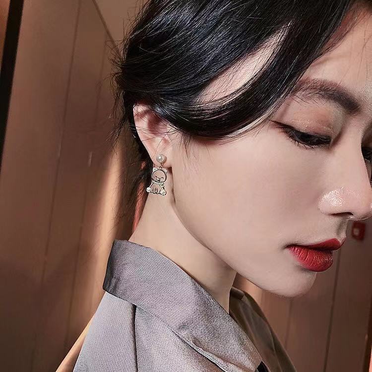 2021 baru sterling silver jarum Korea all-match dan beruang lucu mutiara anting-anting selebriti Int