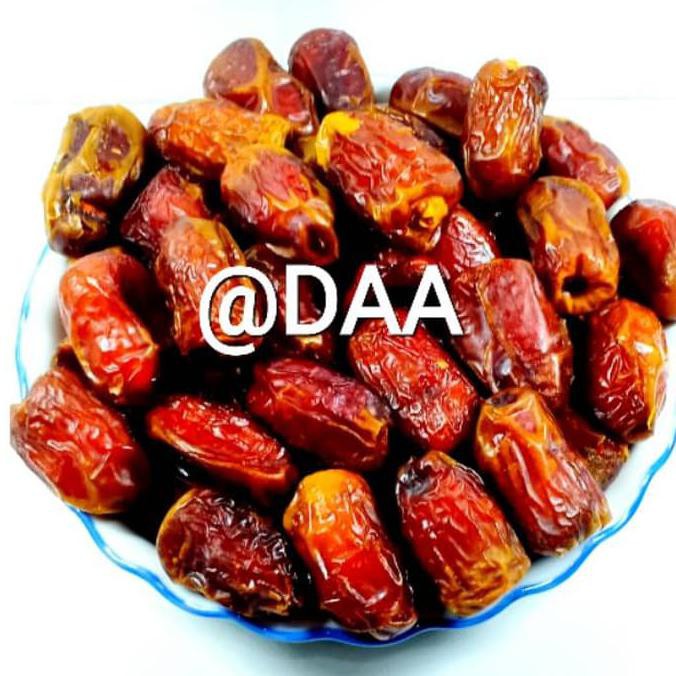 

Kualitas Terbaik Kurma Mesir Premium 500 Gram Golden Valley