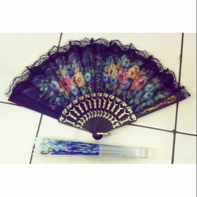 Souvenir pernikahan kipas spanyol