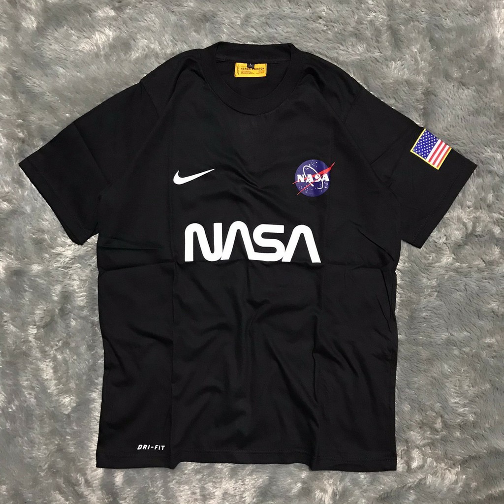 Kaos Nasa x Nike x Heron Preston
