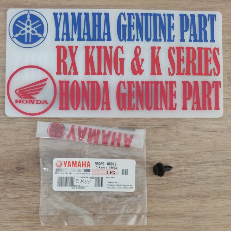 90269-06812 KLIP KANCING RIVET BODY BODI PLASTIK N MAX MIO J R 15 ORI YGP