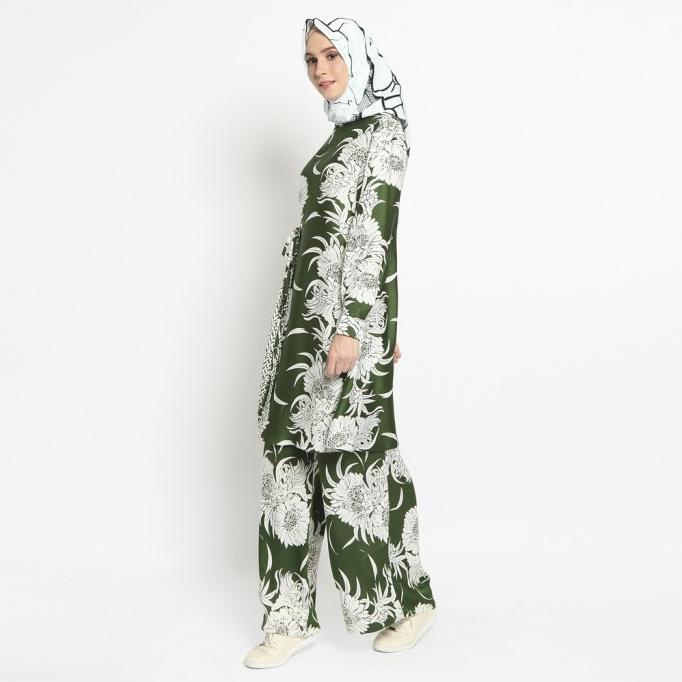 Allea Itang Yunasz/ Baina Tunik / Baju Busana muslim