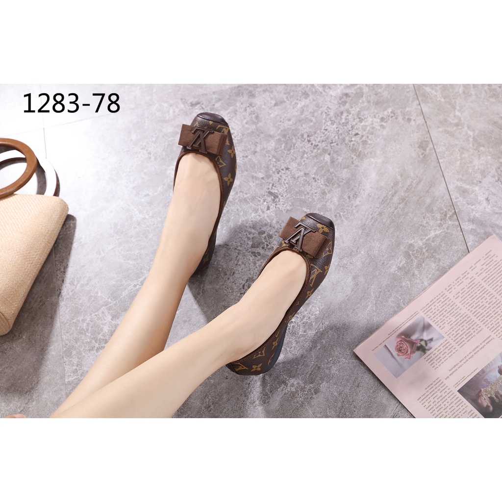 Shoes Logo Bow in Mono #1283-78