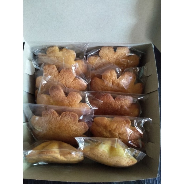 

KUE KEMBANG WARU (KOTAGEDE) ISI 10PC