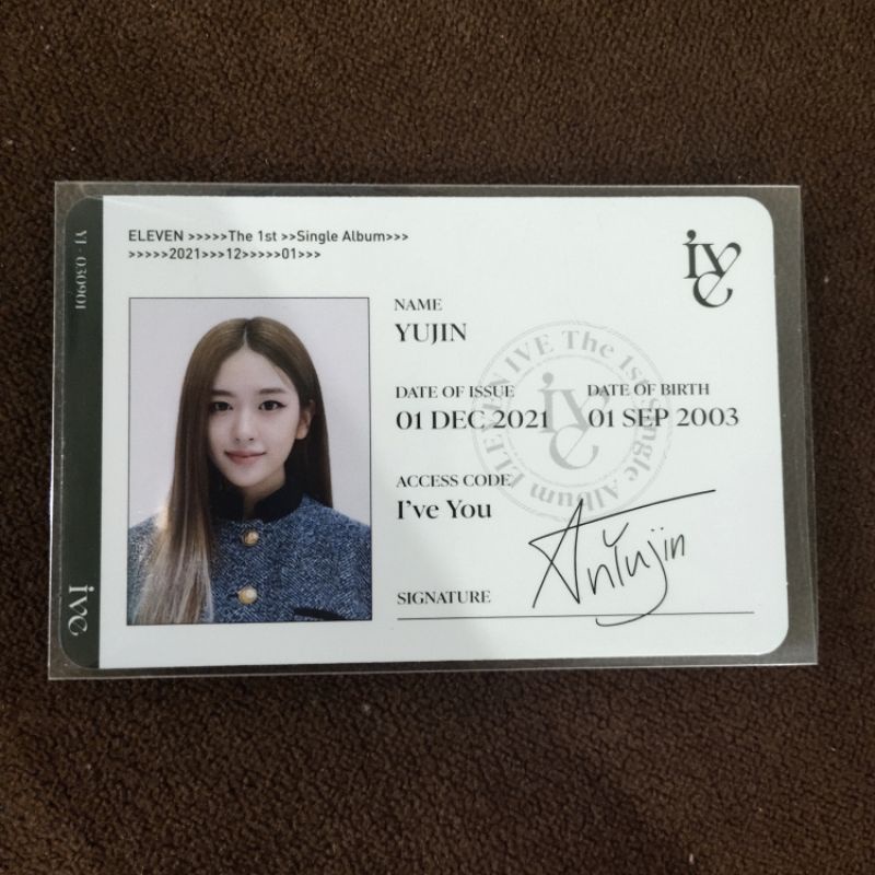 BOOKED PHOTOCARD PC ID CARD IDC IVE YUJIN