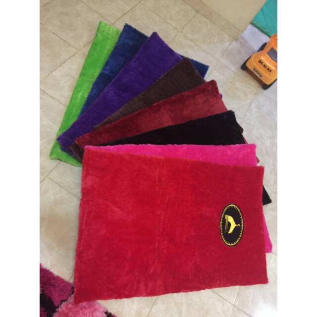 Sajadah Rasfur Bulu Tebal Empuk