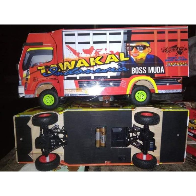 miniatur truk rc