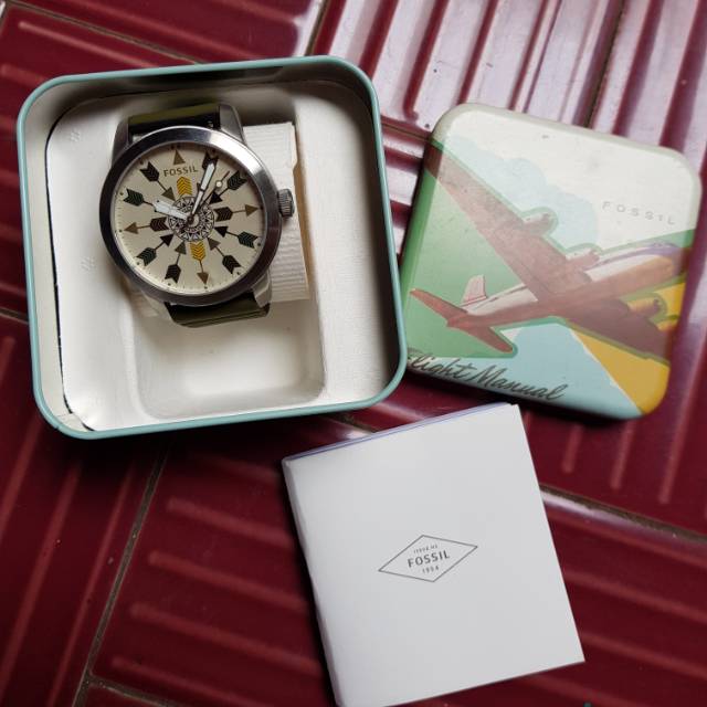 JAM FOSSIL PRIA PRELOVED