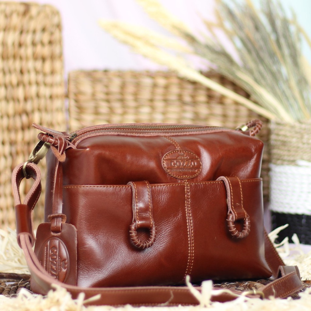 TAS KULIT WANITA SLEMPANG MOEL CITY SLING BAG DARK BROWN / FREE GRAVIR NAMA DI GANTUNGAN TAS