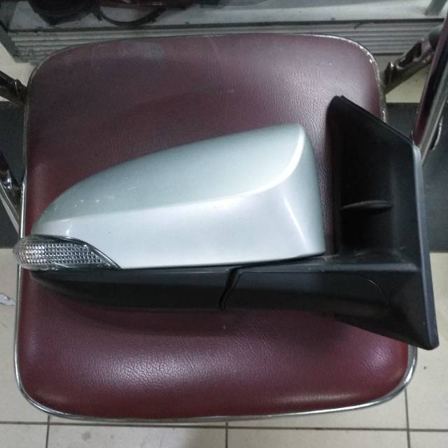 Spion toyota/daihatsu sigra/calya RH (kanan)