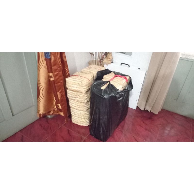 besek bambu 20x20