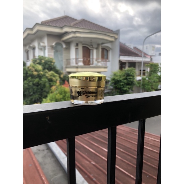 PRELOVED - Goddeskin Eye Cream