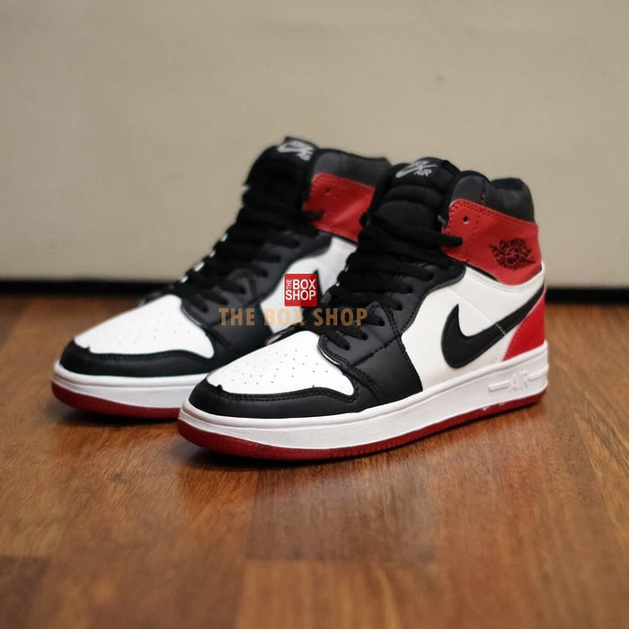 harga nike air jordan 1 retro