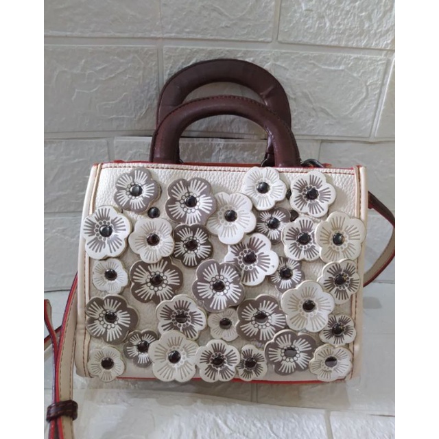 sling mini kulit asli mirip coach preloved