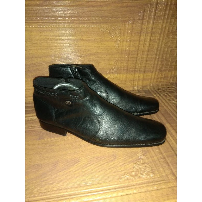 SEPATU Fantopel Bally Second