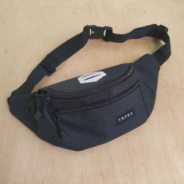 Tas Waistbag oval Tas Selempang Pria &amp; Wanita