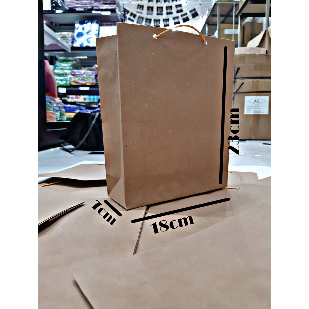 

PAPERBAG COKELAT CRAFT LINER 150GR (KECIL) Ukuran 23x18x7 PAPERBAG POLOS