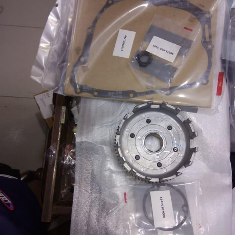 RUMAH KOPLING HOUSE ASSY MEGA PRO ADVANCE MEGA PRO LAMA 06221 KEH 305