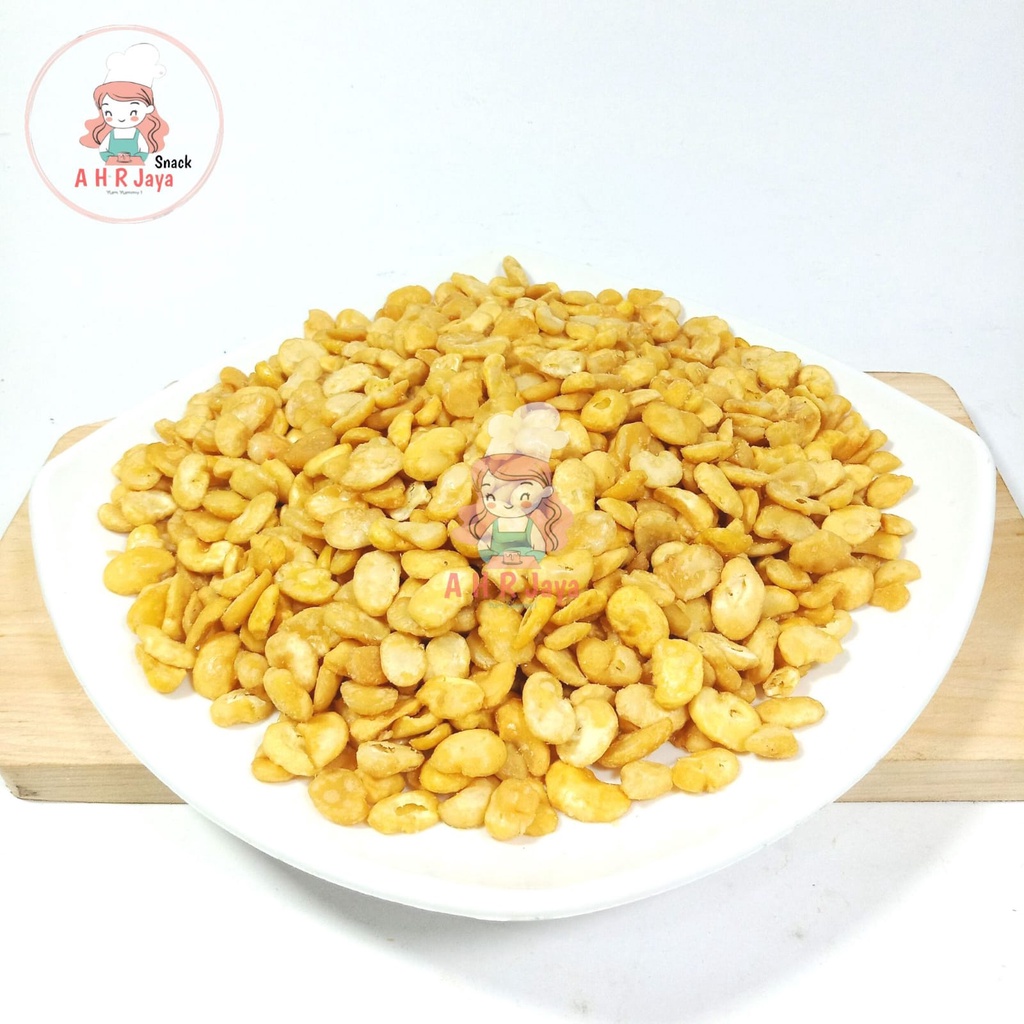 

KACANG KORO KUPAS ORIGINAL 1 kg / KACANG BOGOR / Kacang koro kupas snack asin gurih , kacang bogor