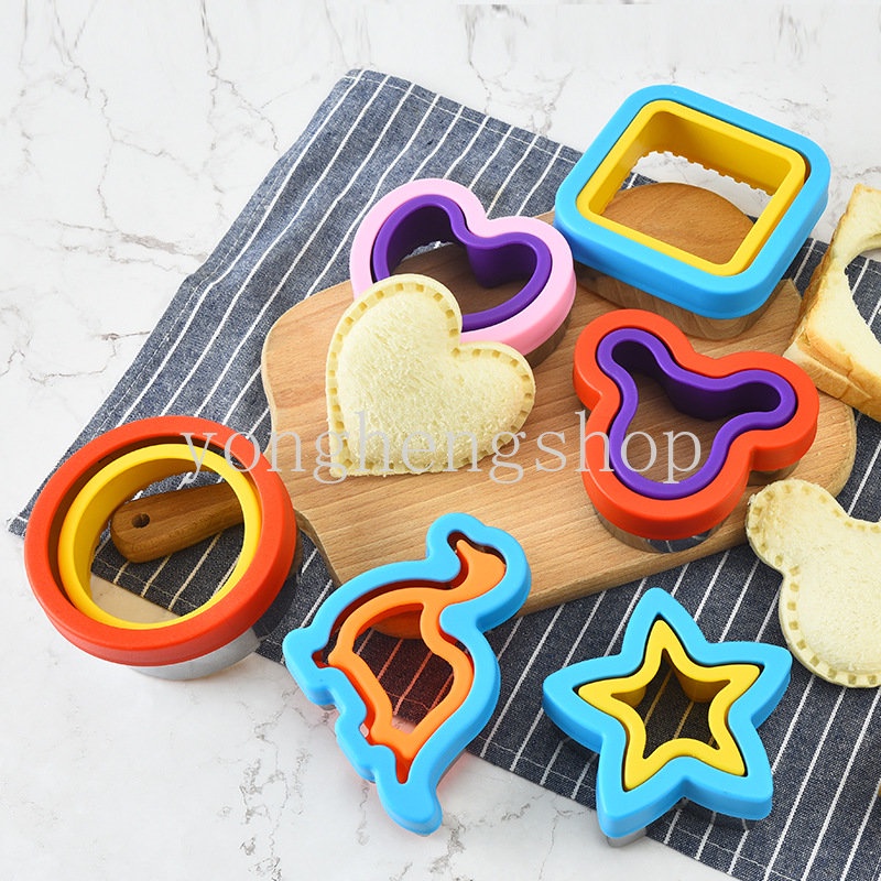 Cetakan Pemotong Roti Panggang / Biskuit / Kue / Bento Bentuk Bintang / Hati / Dinosaurus Bahan Stainless Steel