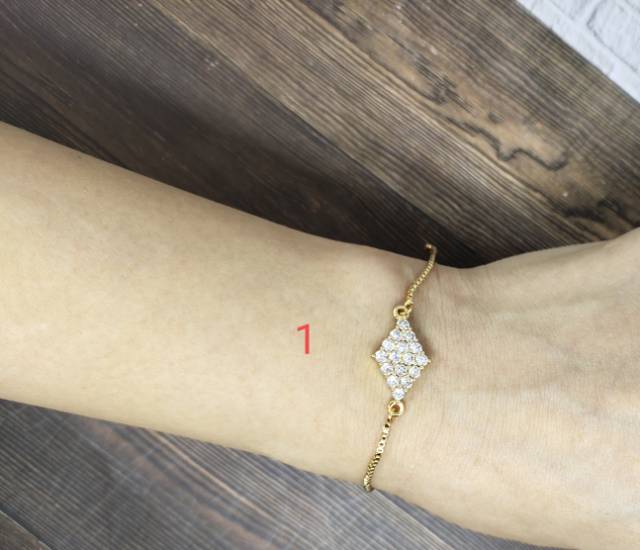 Fifi Fashion Gelang Santa 2 Fashion  Gold Perhiasan Wanita Trend Artis 19#