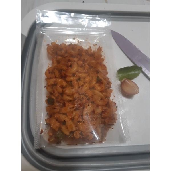 

macroni pedas daun jeruk