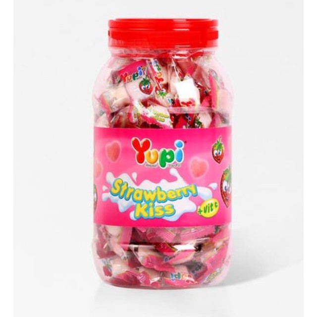 

Yupi Kiss Rasa Strawberry Permen [Toples/ 125 pcs]