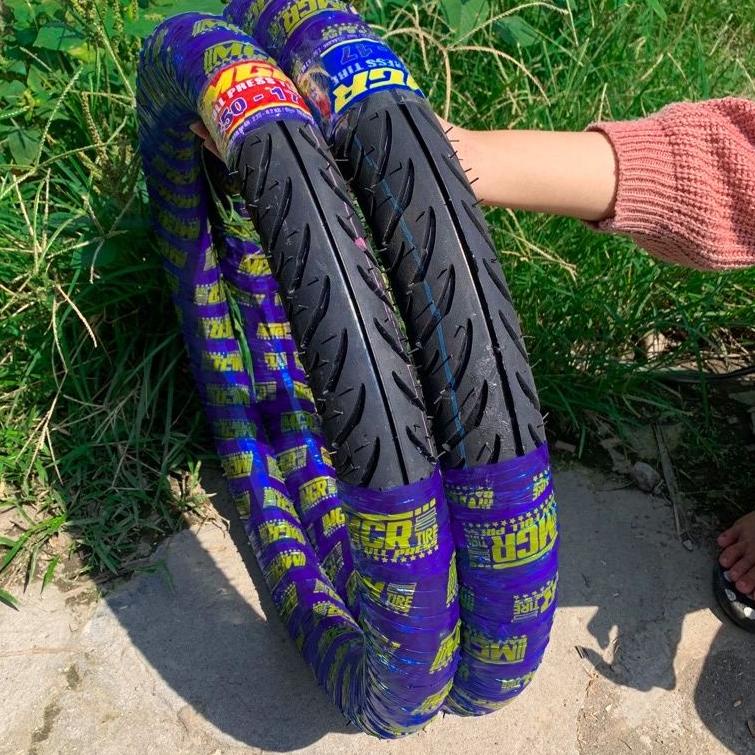 Terbaru.. TERMURAH - 1 SET [ SEPASANG ] Ban Luar Motor Bebek 250 & 275 ring 17 ,