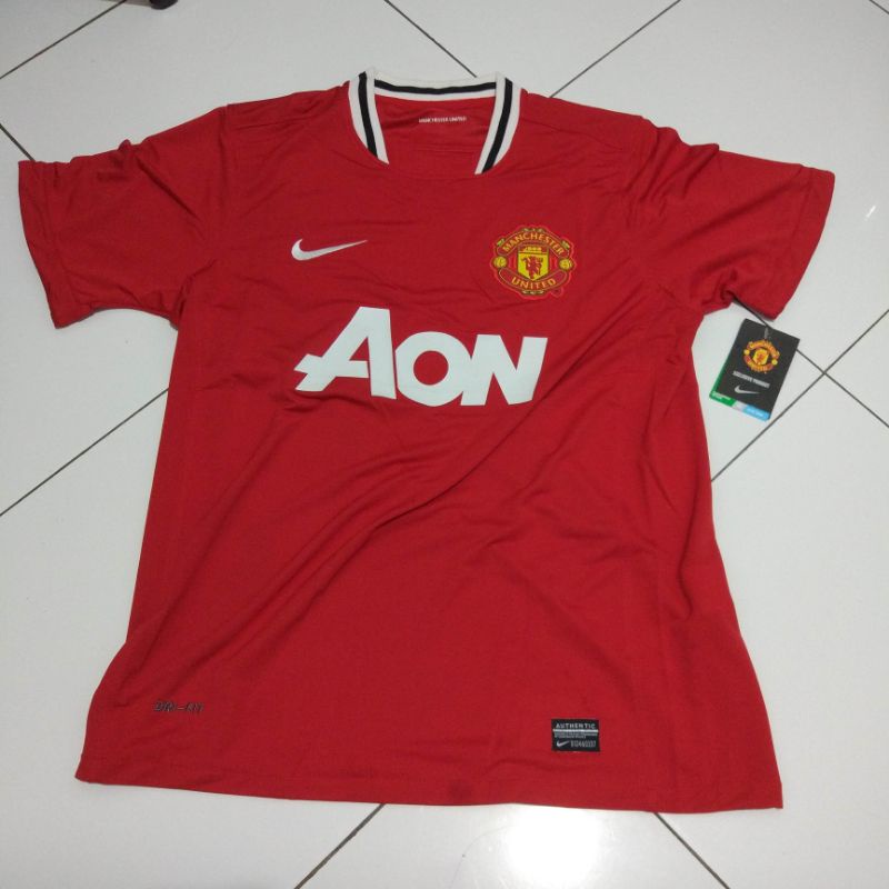 jersey MU Manchester united home 2011/2012 grade AAA made in Thailand