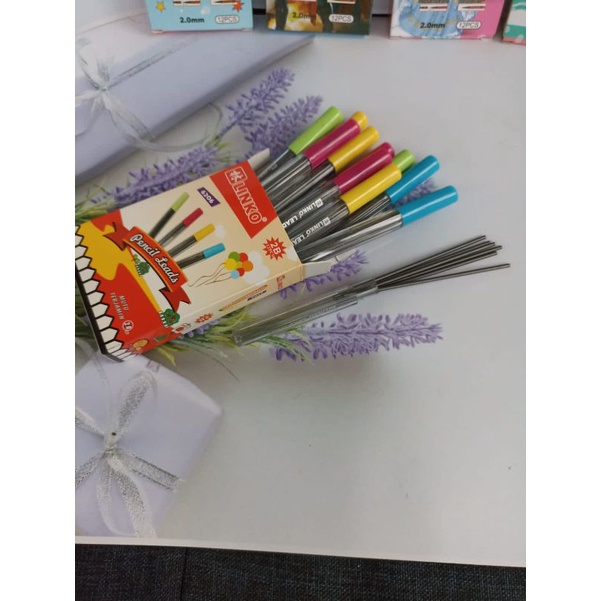 

ISI ULANG PENSIL/ISI REFILL PENSIL PANJANG/ISI ULANG PENSIL SUSUN/PENGHAPUS