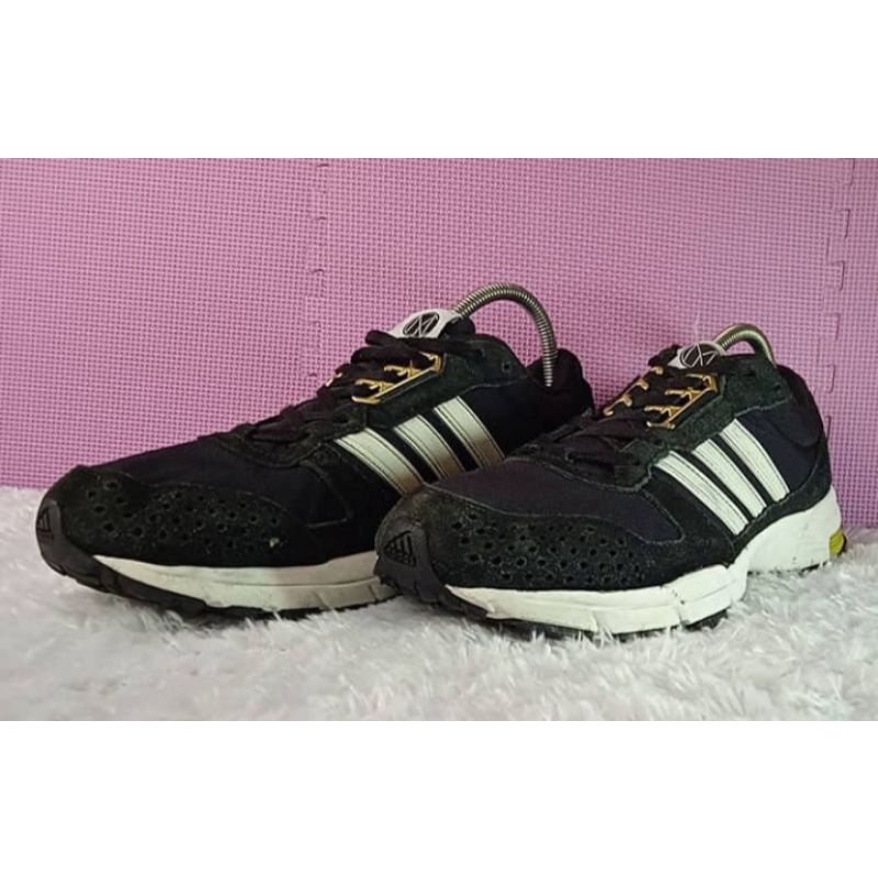 Sepatu second adidas marathon tr 10
