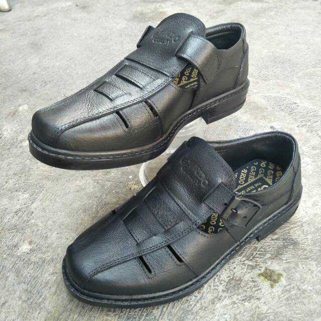 Sepatu kulit asli nyaman dipakai sol anti selip