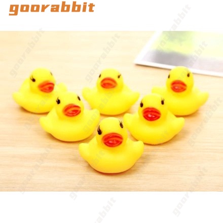 5pcs Mainan Mandi Bentuk Bebek Kuning Bahan Karet Untuk Anak