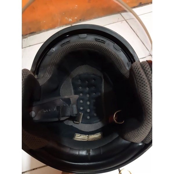 helm zeus 610