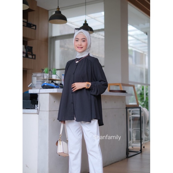 VELLA BLOUSE CRINKLE / KEMEJA CRINKLE WANITA OVERSIZE / BLOUSE CRINKLE JUMBO