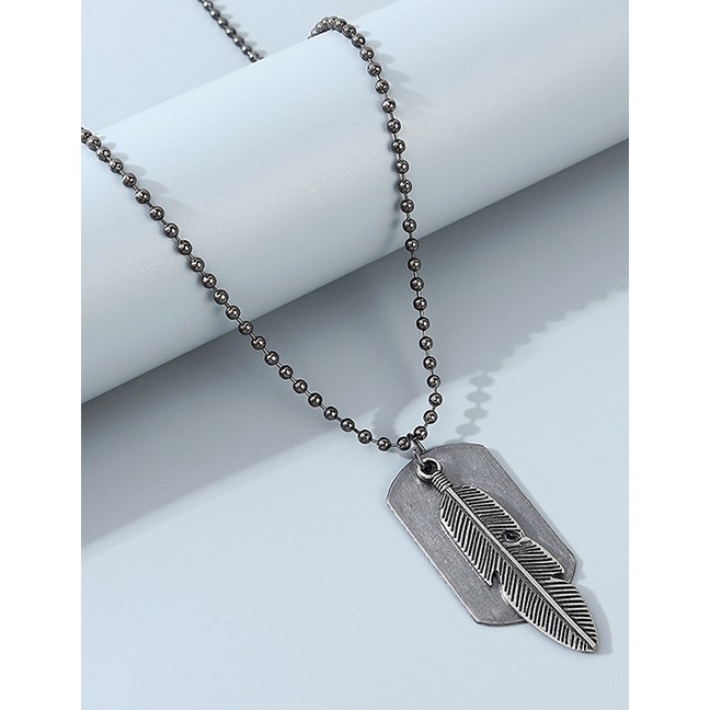 LRC Kalung Fashion Black Feather Geometric Round Bead Chain Alloy Y64605