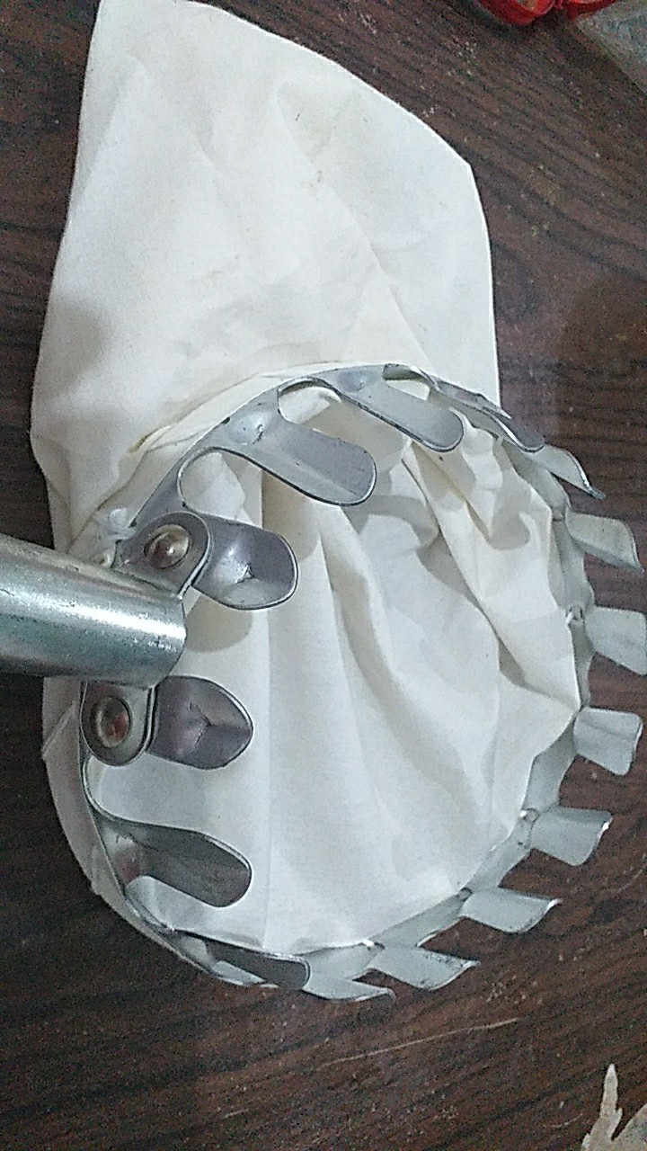 Alat Pemetik Buah Metal Fruit Picker Tanpa Tongkat