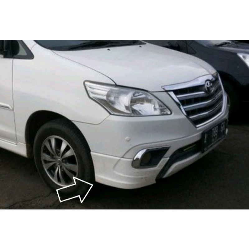 bodykit Innova 2014 2015 bodykit Innova samping depan