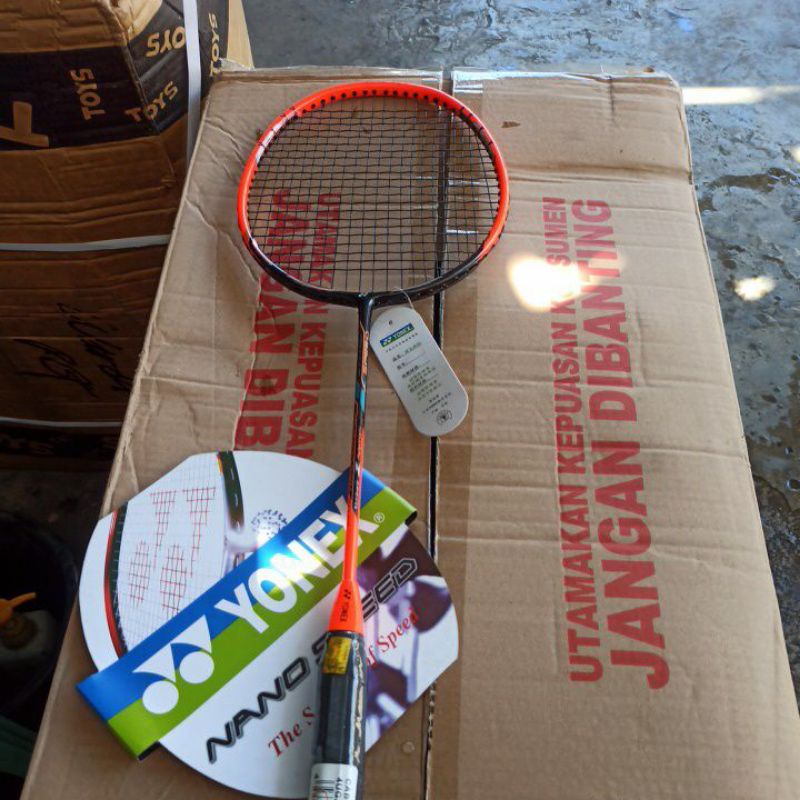 RAKET YONEX FULL CARBON GRAPHID