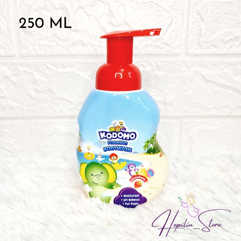 Kodomo Bodywash Foaming 250 ML / Sabun Mandi Kodomo Foam 250 ML Strawberry